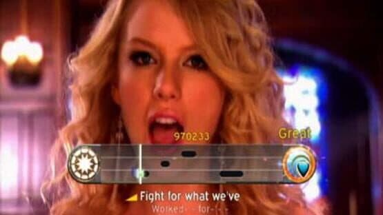 Disney Sing It: Party Hits screenshot 3