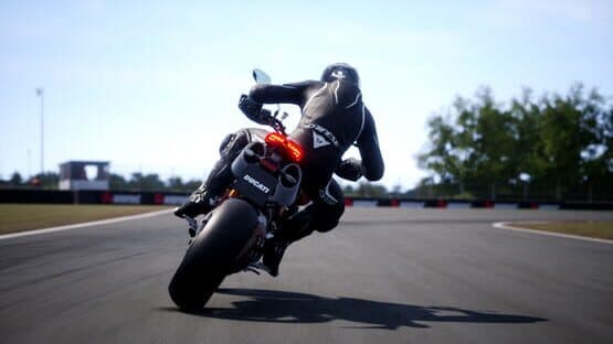 Ride 4: Street Kings screenshot 4