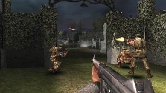 Call of Duty: Roads to Victory screenshot 2